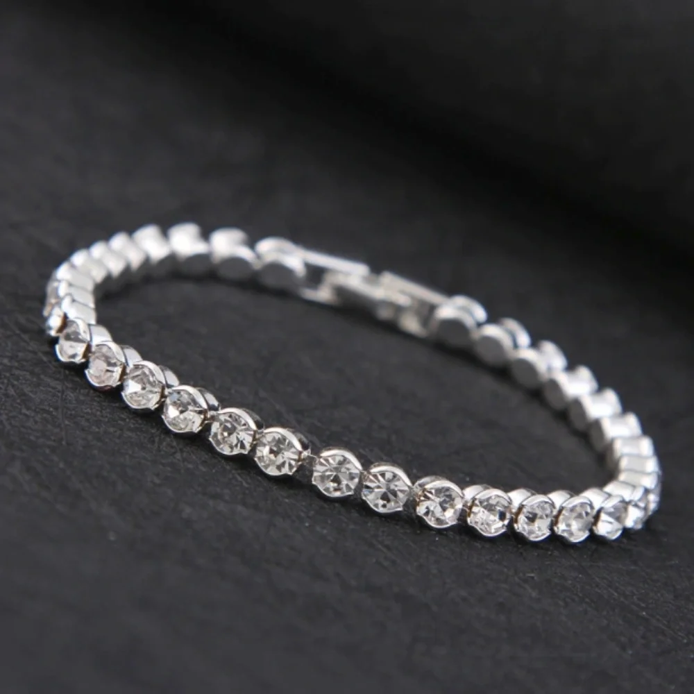 Tennis Bracelet Diamondique Simulated Diamond